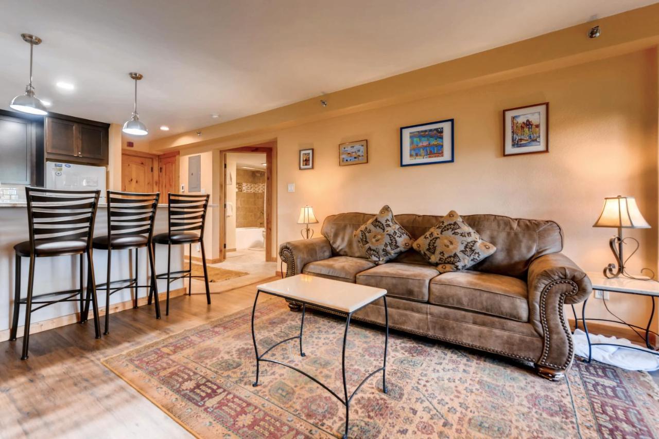 One-Bedroom Atrium Condo 05 브레켄리지 외부 사진